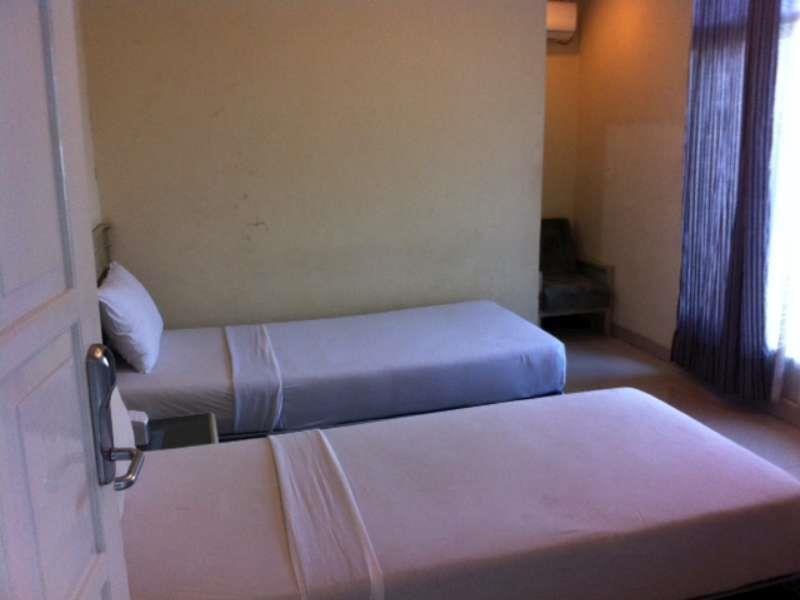 בנדונג Hotel Gemilang מראה חיצוני תמונה